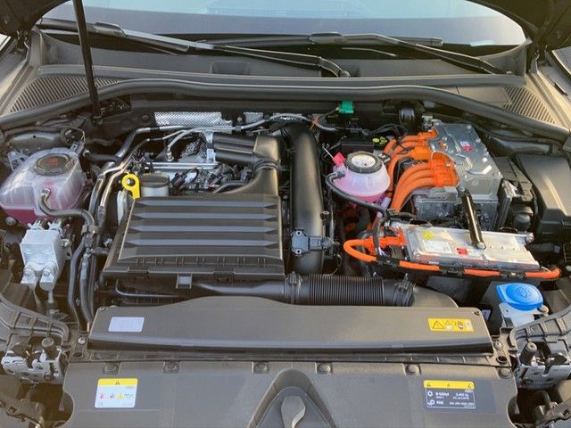 Fahrzeugabbildung Audi A3 Sportback 40 TFSI e S-tronic LED Navi