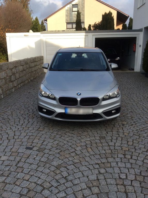 Image of BMW 218