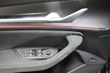 Skoda Kodiaq 1.5 TSI  Sportline AHK Matrix Panodach