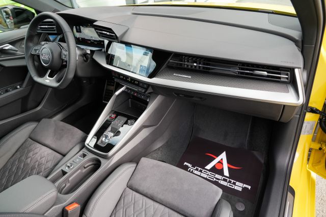 Audi RS3 Limousine 2.5 TFSI RS-Sitze* RS-Abgas.* 19"