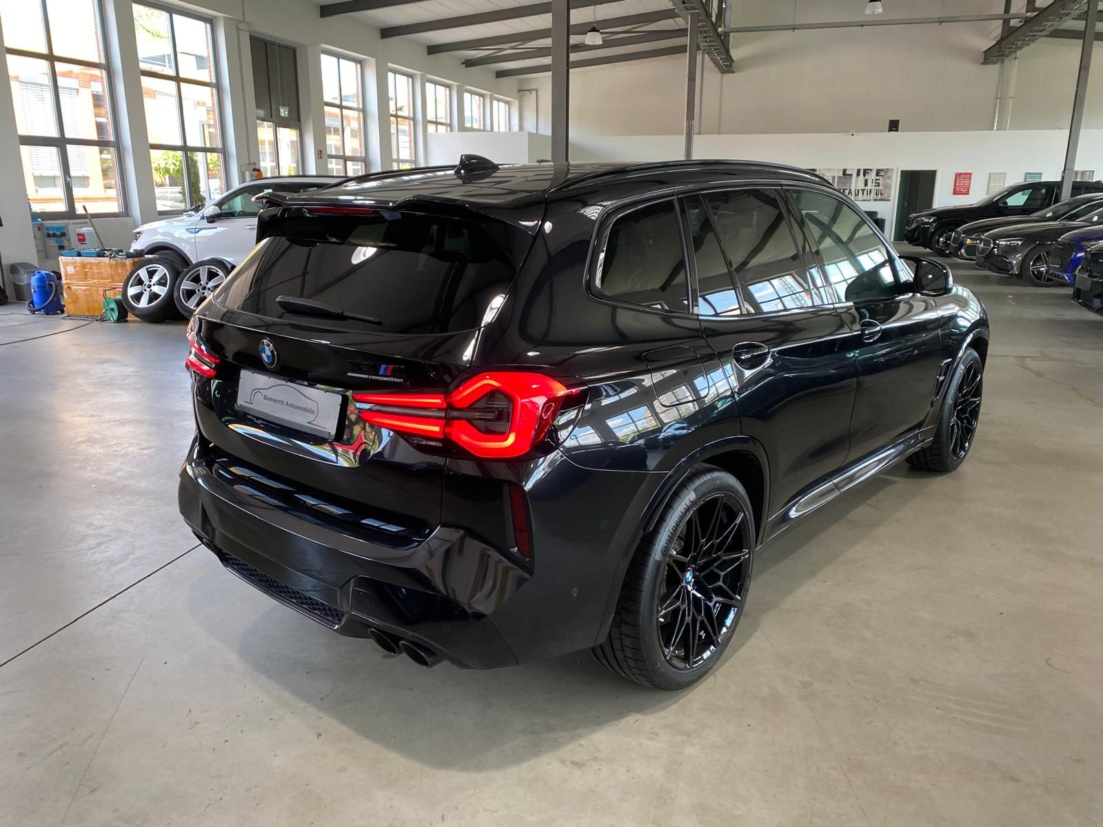 Fahrzeugabbildung BMW X3 M Competition/Leder Rot/Laser/Pano/HUD/H&K/