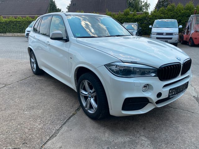 BMW X5 M50 M-Sportpaket+Panorama+Leder+Navi+