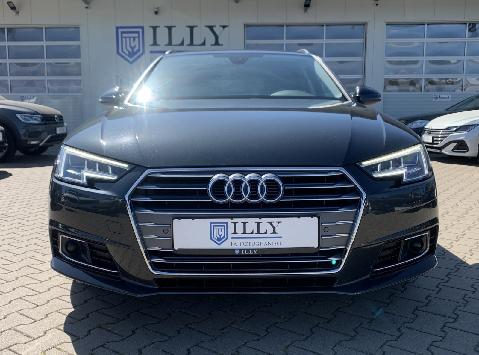 Fahrzeugabbildung Audi A4 2.0 TDI*Sport*Matrix*STHZ*Digital*Memory*Lane