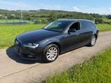 Audi A4 Avant Attraction 1.Hand Kombi - gebrauchte Audi A4 aus dem Jahr 2014