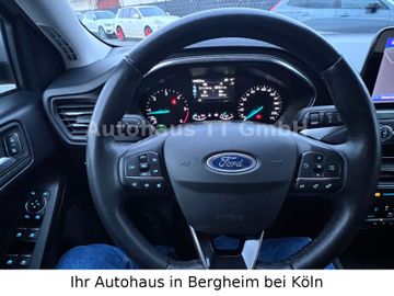 Ford Focus - 12