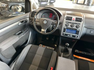 MYAUTOCENTER – Gebraucht- und Jahreswagen mit Werkstattservice in Pfaffenhofen Volkswagen Touran United *Navi*Sitzh*TÜV 0527*