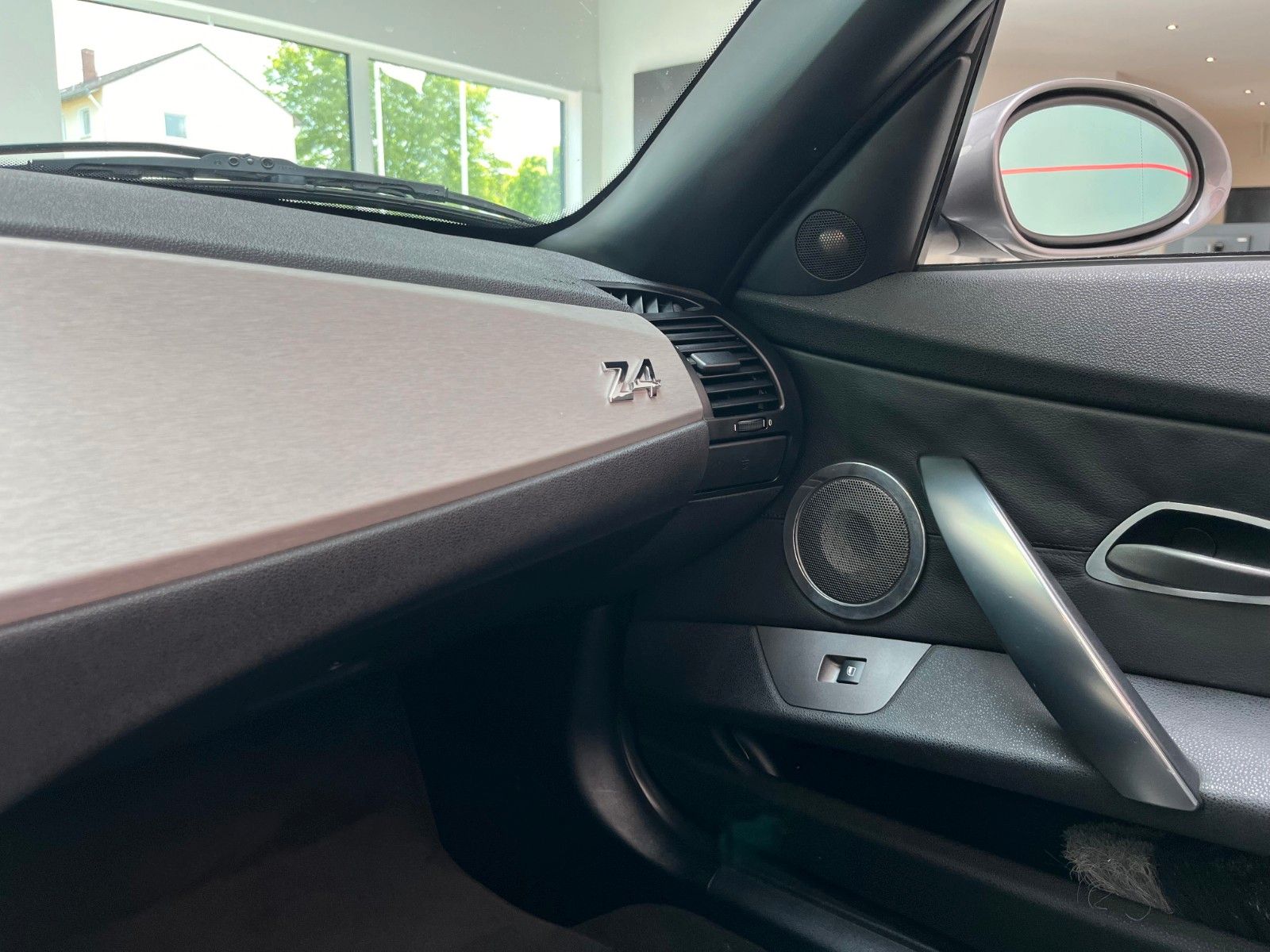 Fahrzeugabbildung BMW Z4 Roadster 3.0i*Hardtop*Leder*PDC*Xenon*Sound*