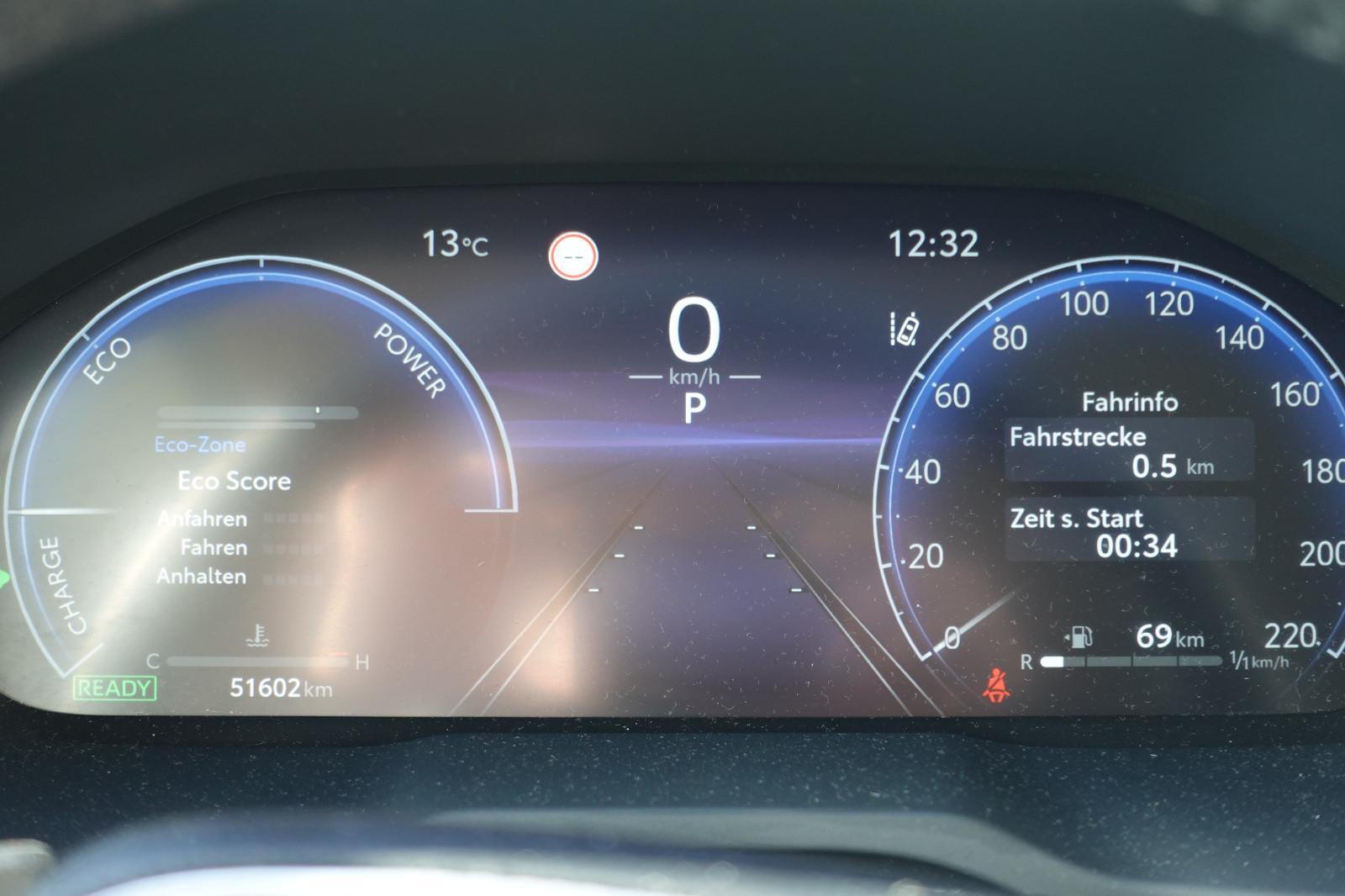 Toyota RAV 4 2.5 Hybrid Lounge Allrad 5J Garantie