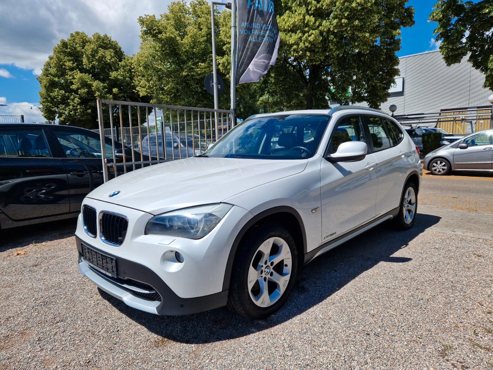 BMW X1 xDrive20d XENON-NAVI-LEDER-PANORAMA