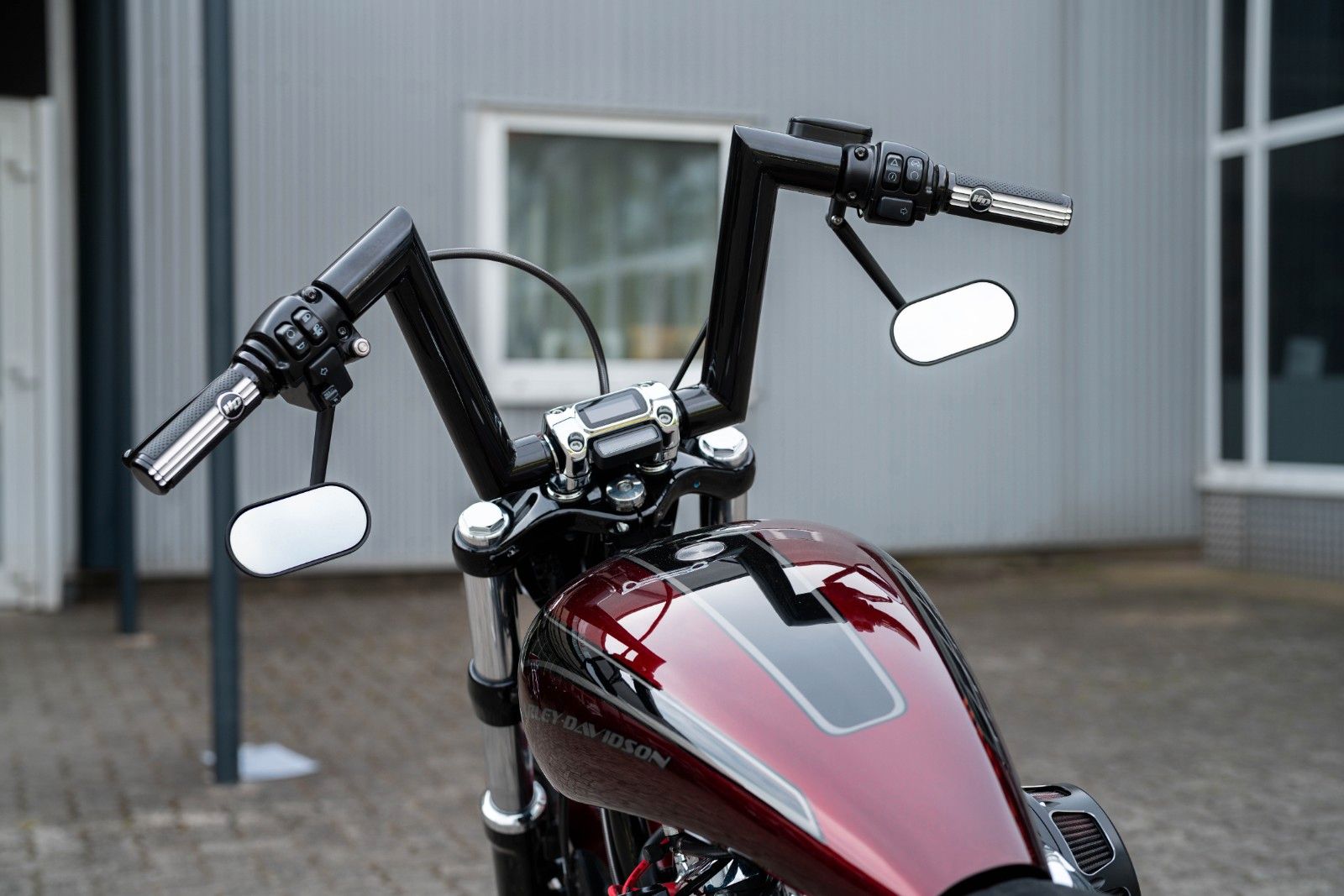 Fahrzeugabbildung Harley-Davidson FXBRS Breakout 114 - Jekill-Heckumbau-Kodlin Ape