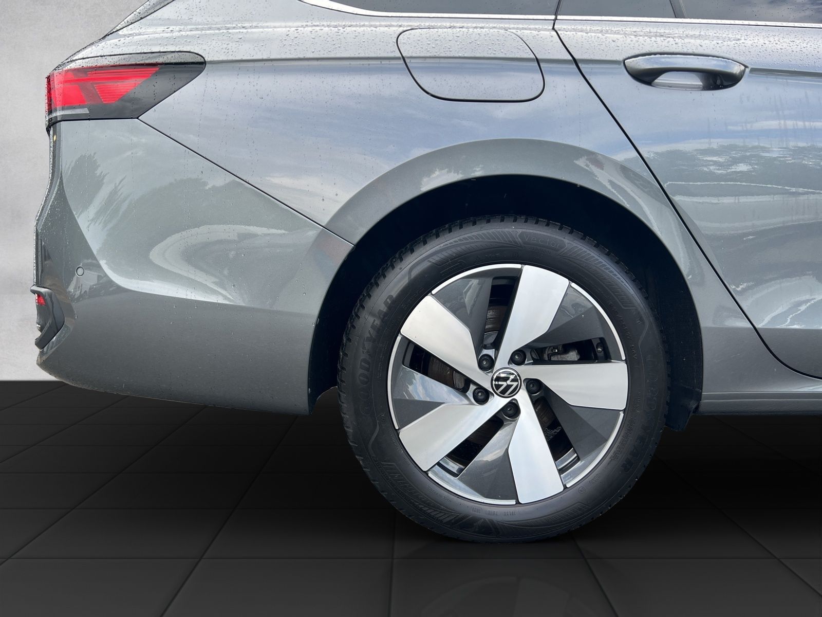 Passat Variant Business 1.5 TSI eHybrid DSG AHK