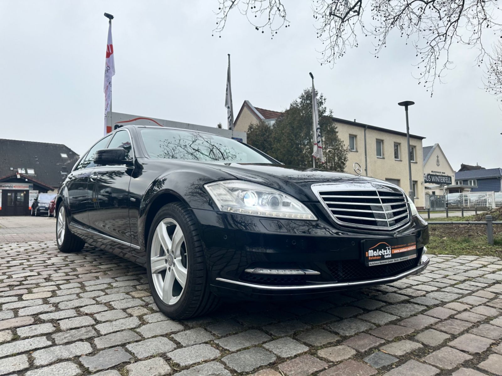 Fahrzeugabbildung Mercedes-Benz S 350 CGI Lang*StHz*Distronic*Pano*Softclose*