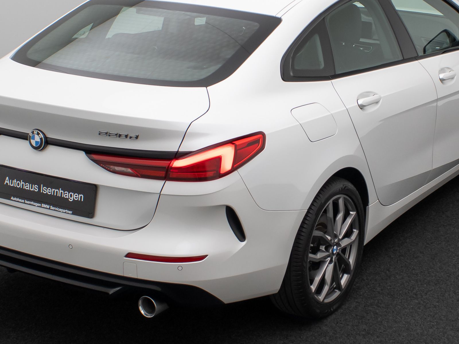 Fahrzeugabbildung BMW 220d Gran Coupé Sport Line HUD DAB Alarm Komfort
