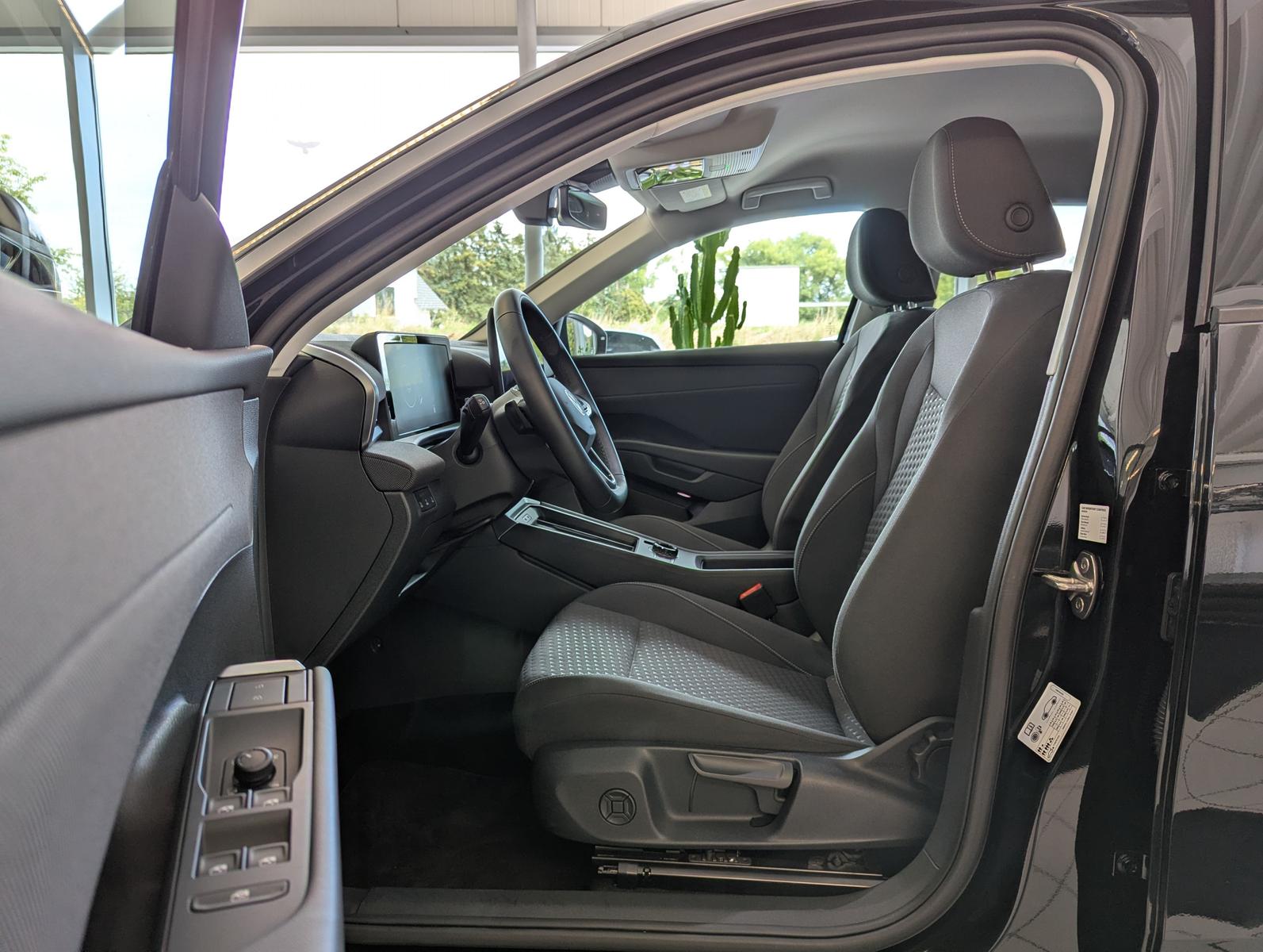 Volkswagen T-Roc 1.5 eTSI Life Kamera LED-Plus ACC Navi AHK, миниатюра 12