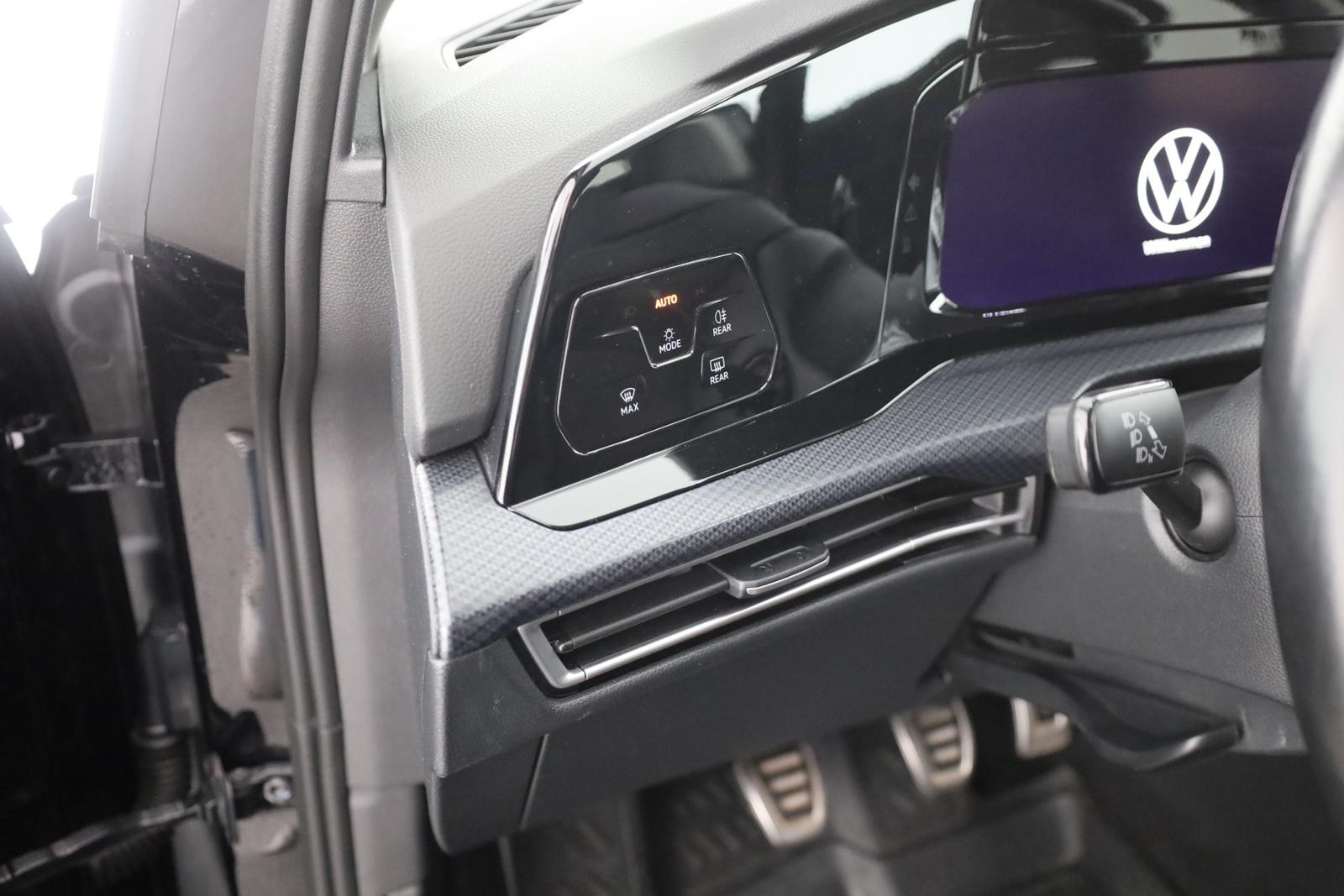 Volkswagen Golf VIII 1.0 United LED Navi Android Apple DAB, миниатюра 21