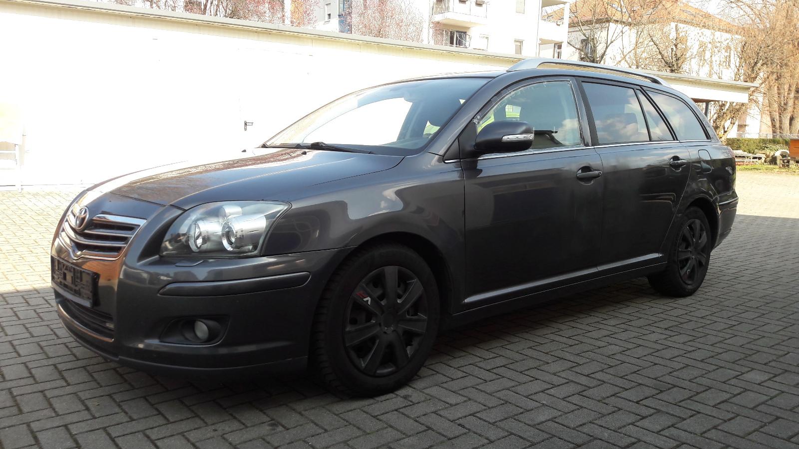 Toyota Avensis Combi Sol 1.8-l-VVT-i * Getriebeschaden*