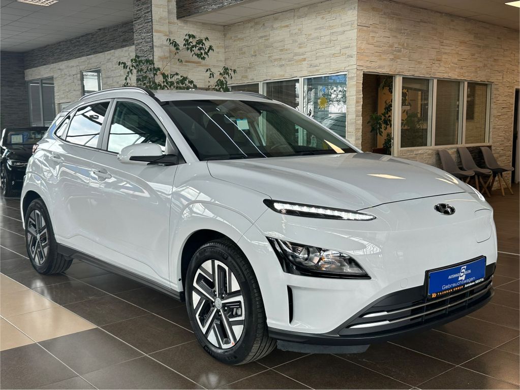 Hyundai KONA — hlavná fotografia