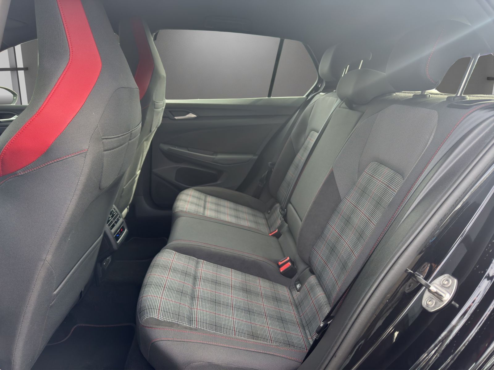 Volkswagen Golf - Bild 11