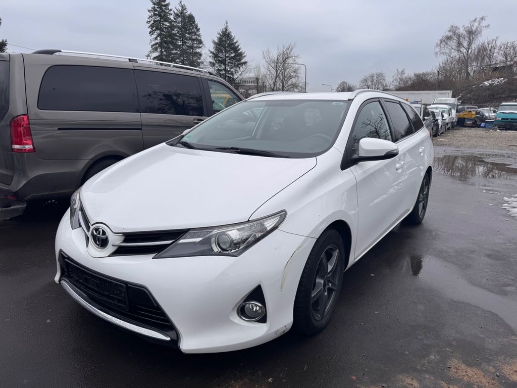 Angebot ansehen Toyota Auris Touring Sports