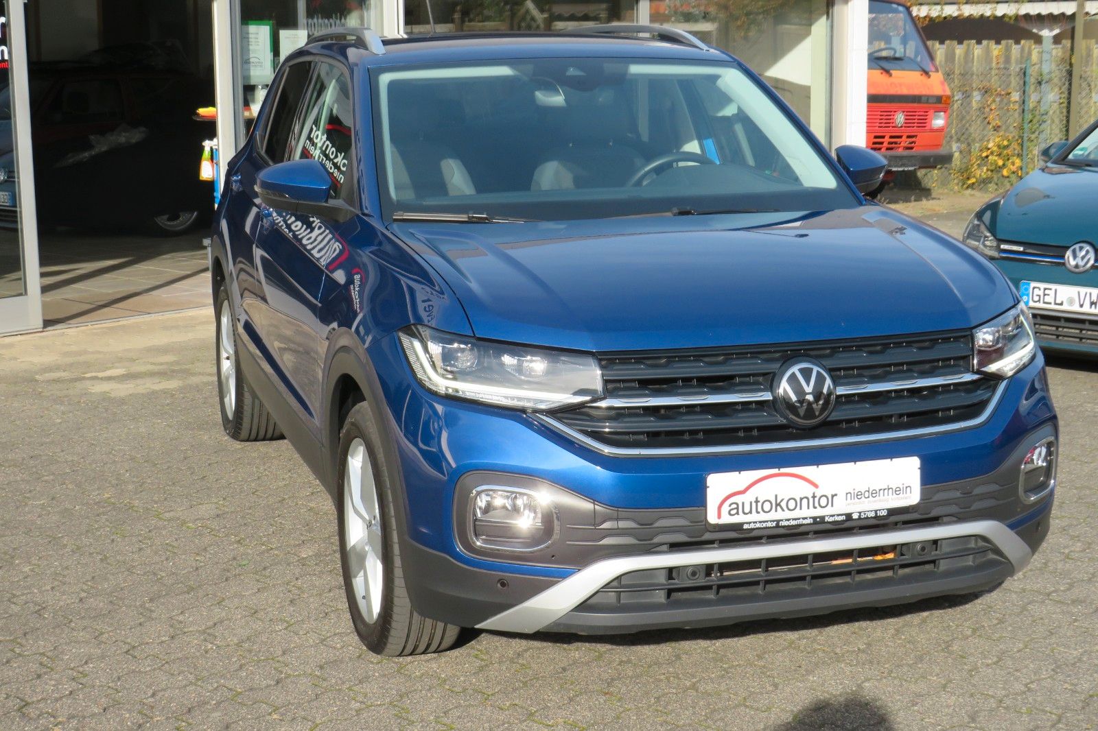 Fahrzeugabbildung Volkswagen T-Cross DSG Highline ACC NAVI KAMERA SITZH. 1Hd