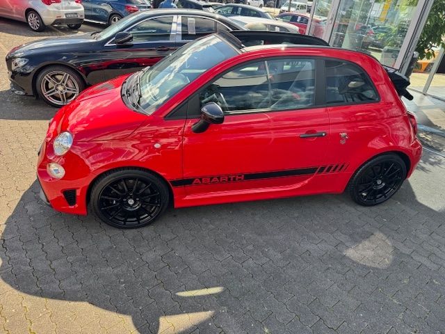 Fahrzeugabbildung Abarth 595C  Esseesse Estetico BEATS AKRAPOVIC
