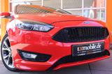 Ford FOCUS TURNIER* ST-LINE* BI-XENON* WINTERPAKET* - mit Benzin-Antrieb: Kombi, Winterpaket