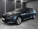 Skoda Superb Combi Style 1,8 TSI DSG - ACC, DCC, Kessy - Skoda Superb mit Benzin-Antrieb: Kombi, 1.8