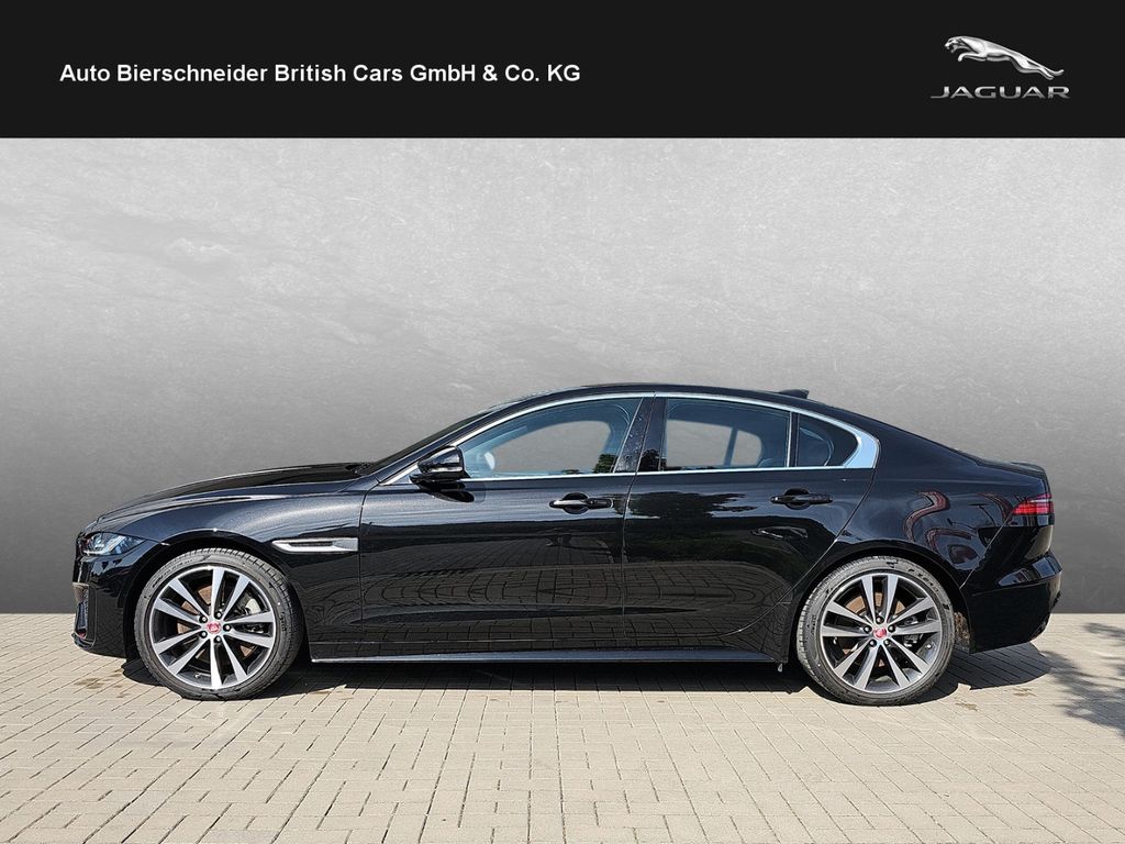 Jaguar XE P300 AWD R-Dynamic SE