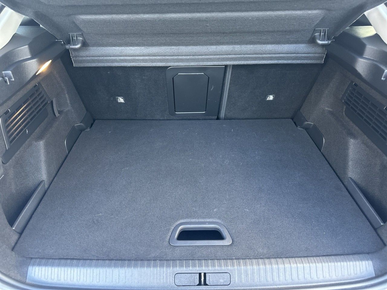Fahrzeugabbildung Citroën C4 PureTech 130 S&S EAT8 Max