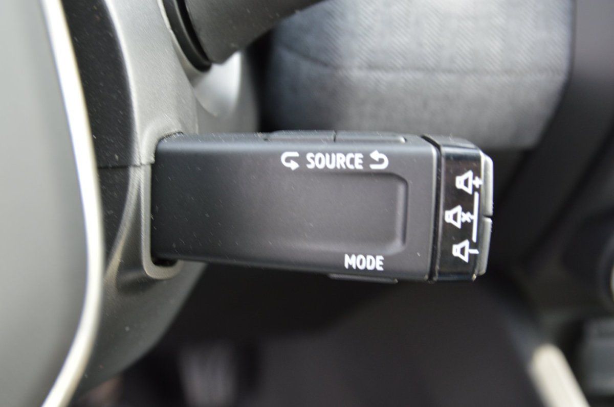 Fahrzeugabbildung Renault Clio V LED SHZ Navi Kamera  Techno