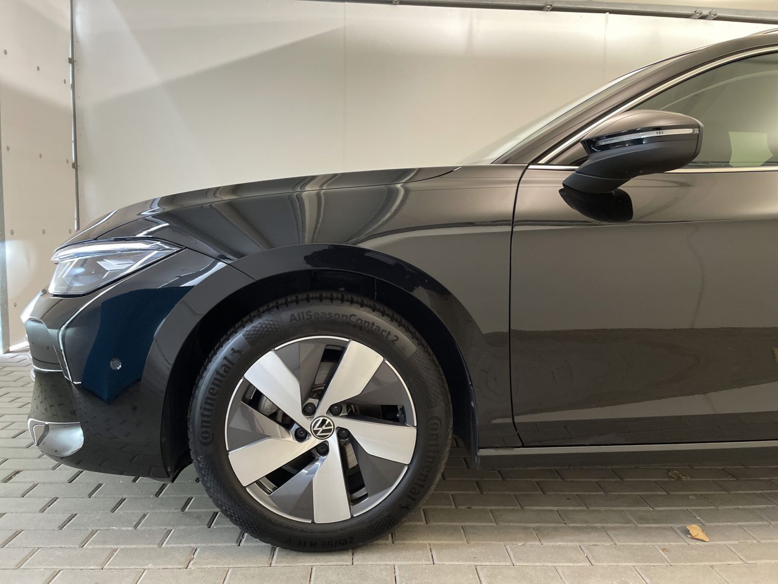Volkswagen Passat Business 1.5 eTSI DSG Navi ACC LED foto 4