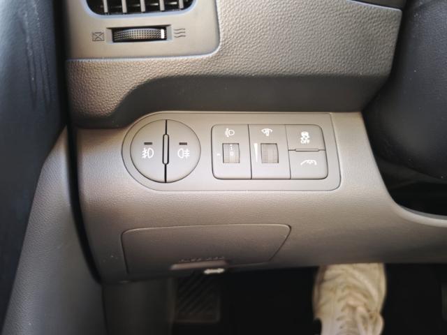 Hyundai H-1 HYUNDAI Family Automatik Navi 2.5 CRDI 170PS