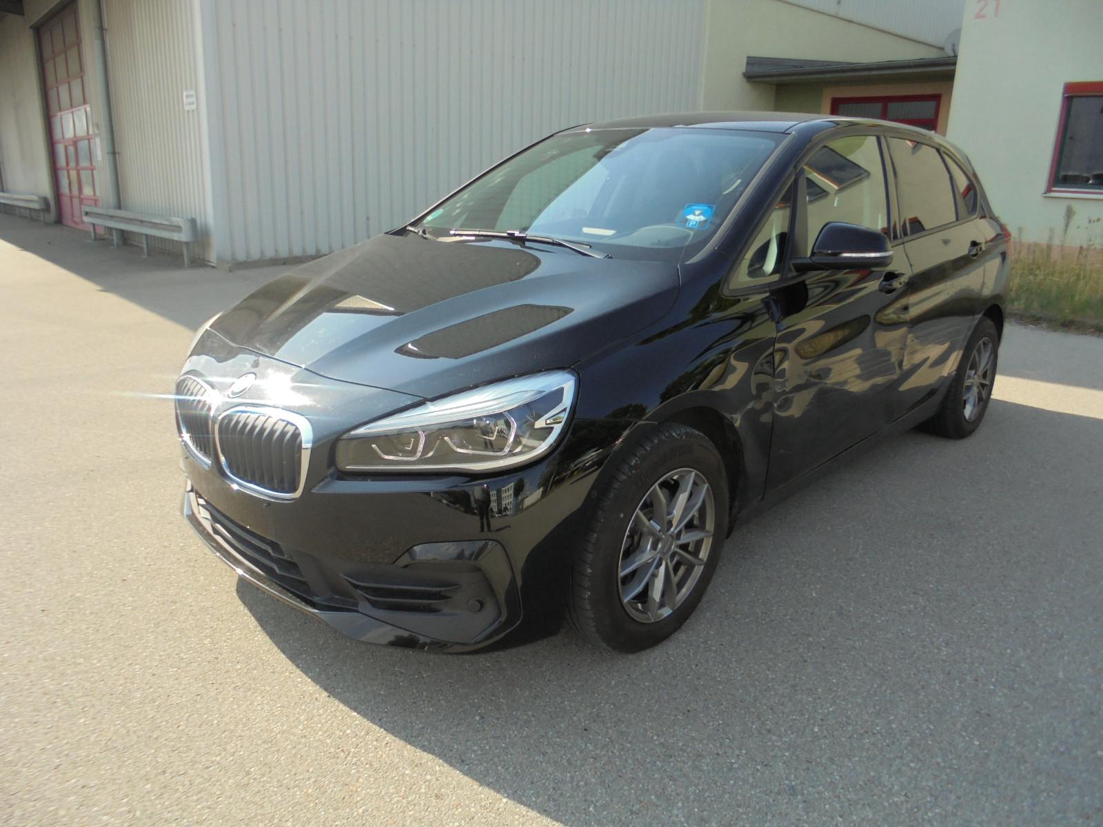 BMW 218i Active Tourer Advantage Aut. ~ 44.000 Km ~
