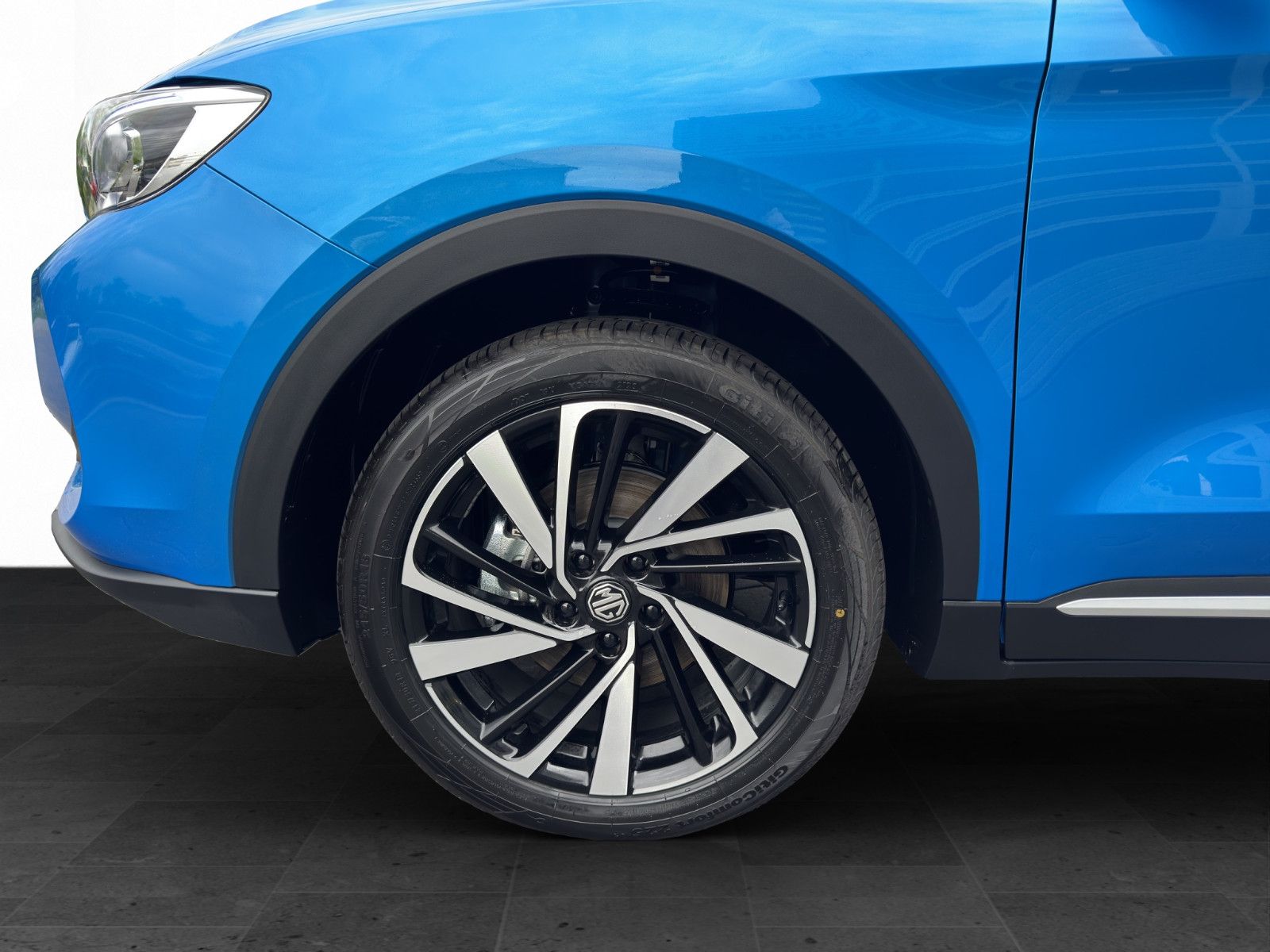 MG ZS