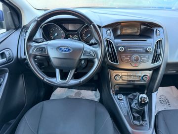 Ford Focus - 9