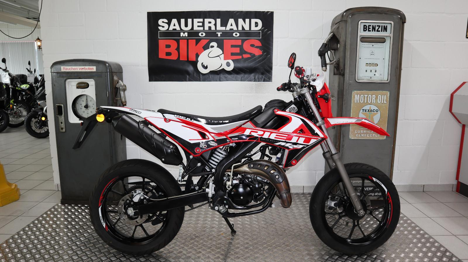 Rieju MRT 50 Supermoto