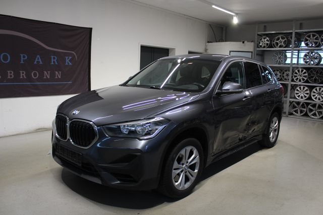 BMW X1 xDrive 20 i Advantage*START/ST*KAMERA*Head-Up