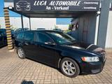 Volvo V50 Kombi D2 Kinetic - gebrauchte Volvo V50 aus dem Jahr 2010