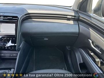 Hyundai TUCSON - 11