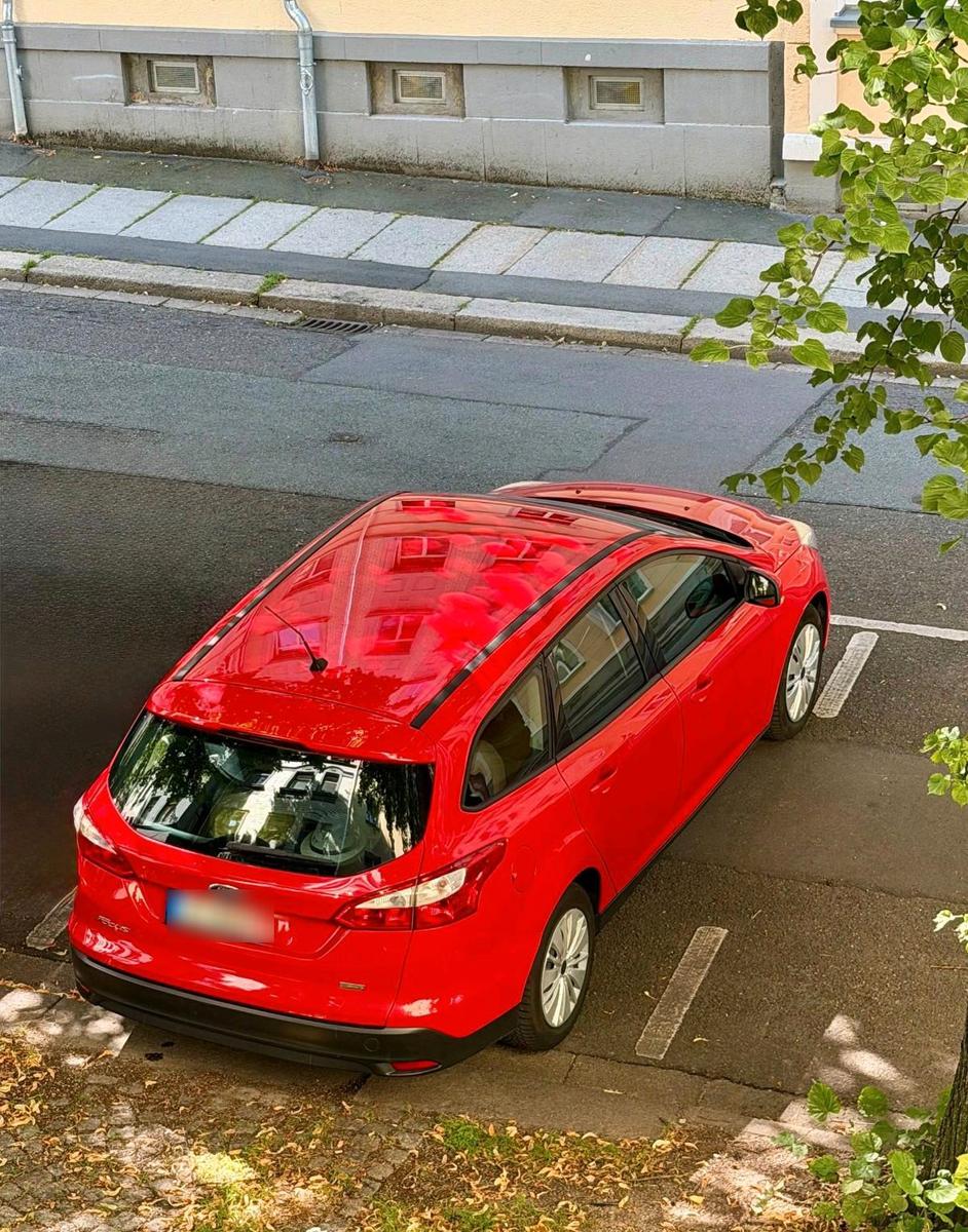 Ford Focus 2014 — engine 101 HP (74kW)