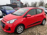 Hyundai i10 1.0 Klima/PDC/SHZ/beh.LR/Temp/Lim/BC/TÜV neu - Hyundai i10 Gebrauchtwagen in Leipzig