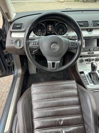 Volkswagen Passat Alltrack - 10