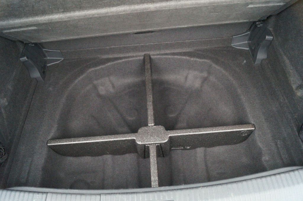 Fahrzeugabbildung Volkswagen GOLF SPORTSVAN VII SOUND BMT*PANORAMA+AHK+NAVI*