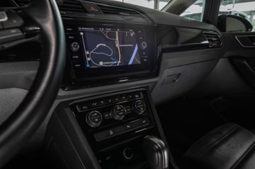 Bild 16 VW Touran Highline Autom. Navi USB