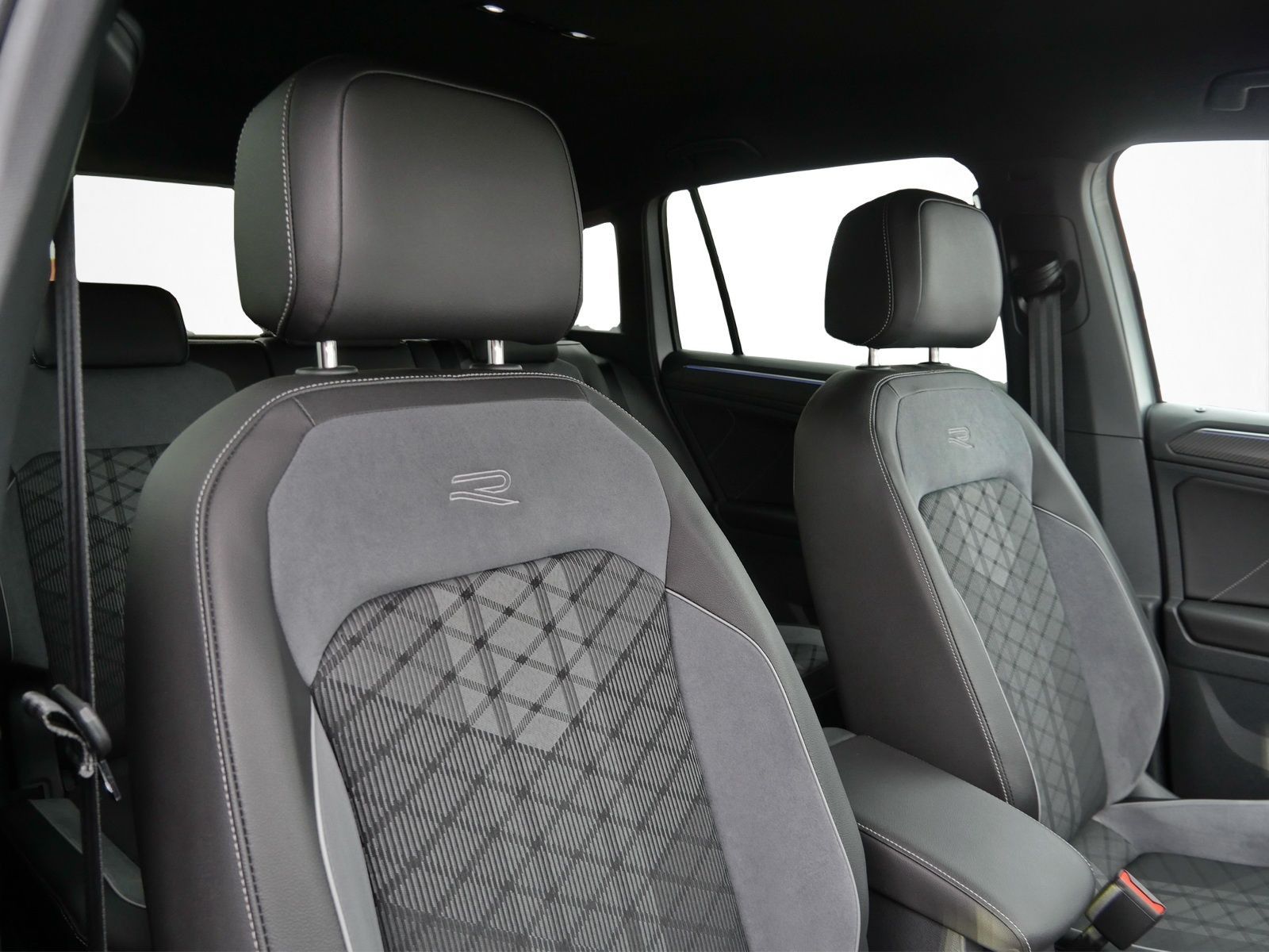 Volkswagen Tiguan - Bild 10