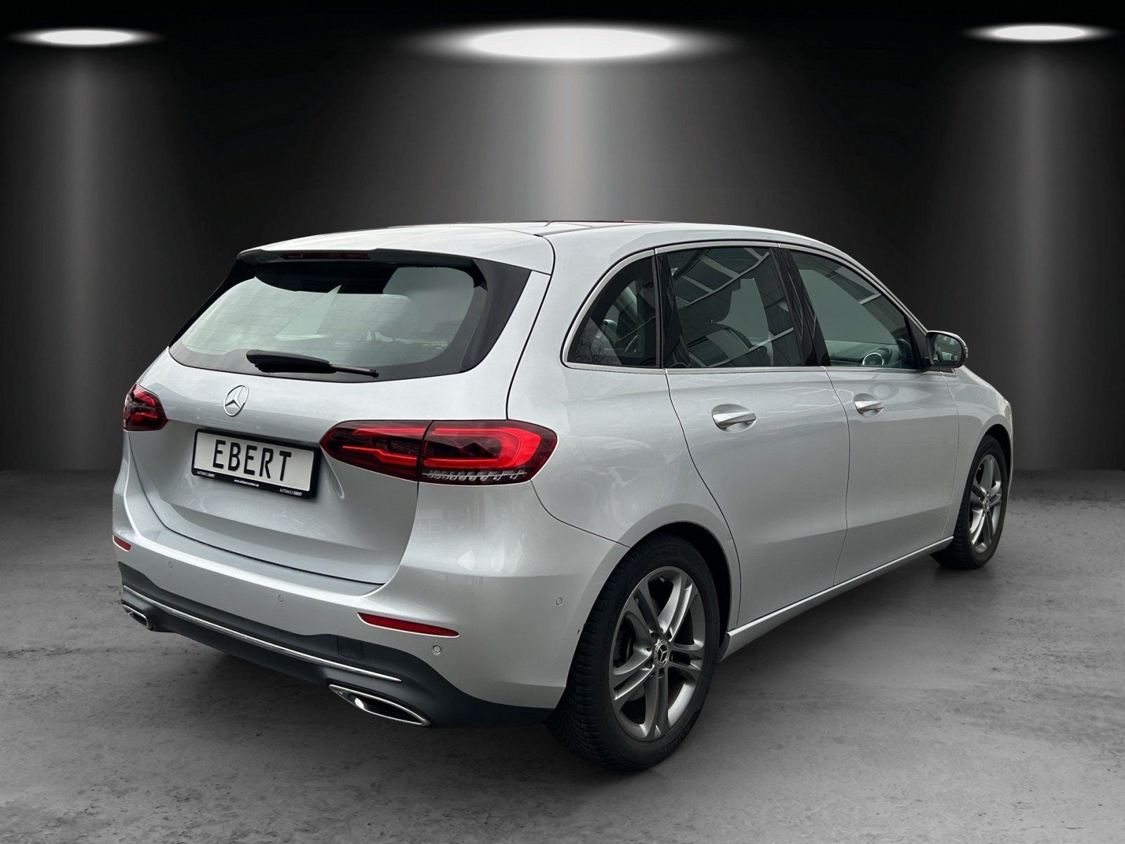 Fahrzeugabbildung Mercedes-Benz B220 4M Progr NavPrem LED Busines SHZ Pano Kamra