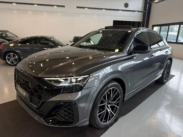 Audi Q8 - 1