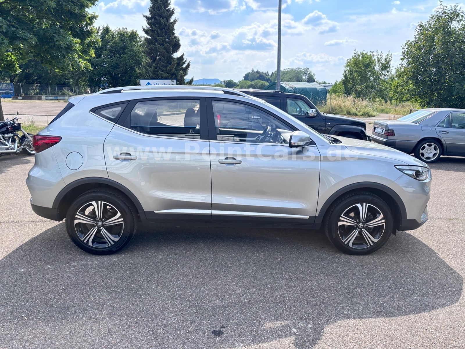 MG ZS