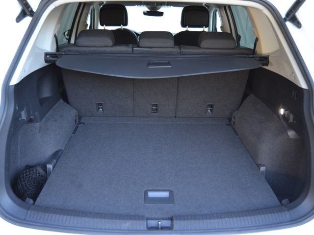 Tiguan Allspace 2.0 TDI DSG LED/NAVI+VZE+RFK/ASS