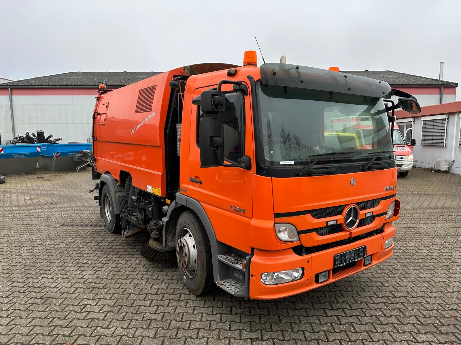 Mercedes-Benz 1324 LKO